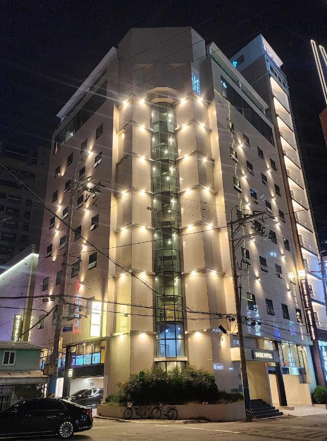 Shire Hotel Seomyeon Busan Exteriör bild