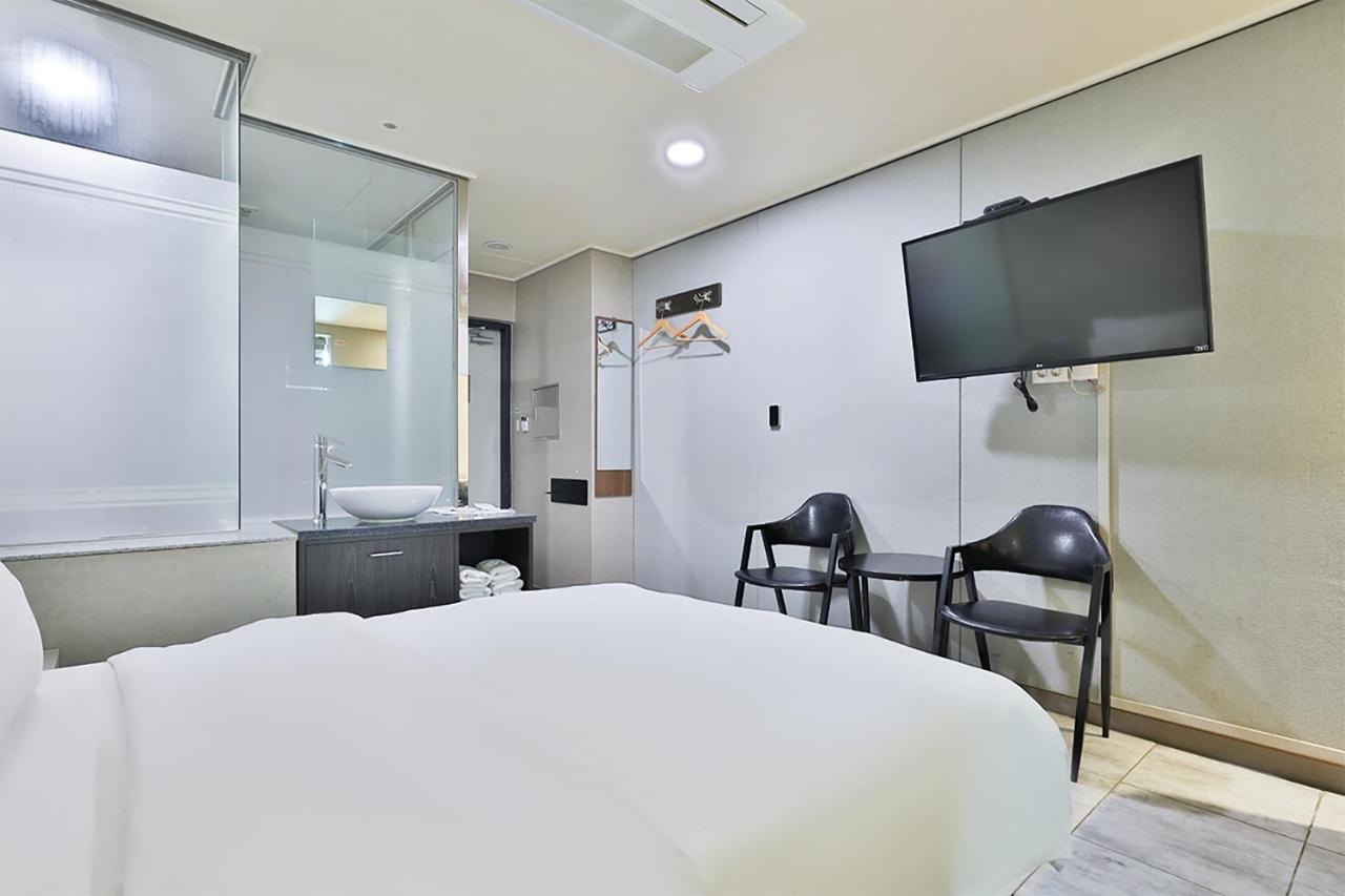 Shire Hotel Seomyeon Busan Exteriör bild